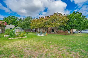 1300 Fourth St, Granbury, TX 76048 - Photo 28