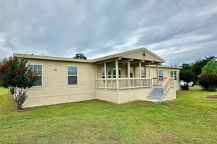 831 Country Club Rd, Lucas, TX 75002 - Photo 1