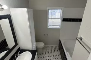 209 E Linda Dr, Garland, TX 75041 - Photo 6