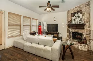 11713 Summer Springs Dr, Frisco, TX 75036 - Photo 6