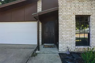 2711 Treeview Dr, Arlington, TX 76016 - Photo 6