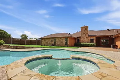 1915 Robin Meadow Circle, Carrollton, TX 75007 - Photo 32