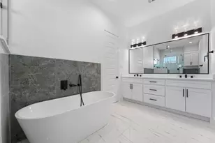 1320 Compton St, Dallas, TX 75203 - Photo 24