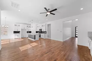 1320 Compton St, Dallas, TX 75203 - Photo 8