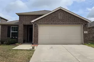 1121 Waggoner Dr, Aubrey, TX 76227 - Photo 1