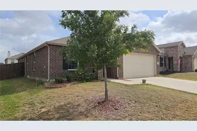 1121 Waggoner Drive, Aubrey, TX 76227 - Photo 2
