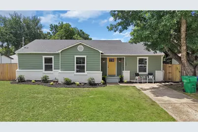 1104 E Russell Avenue, Carrollton, TX 75006 - Photo 6