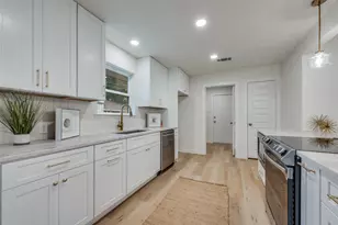3304 Wayland Dr, Fort Worth, TX 76133 - Photo 8