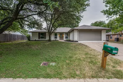 3304 Wayland Drive, Fort Worth, TX 76133 - Photo 2