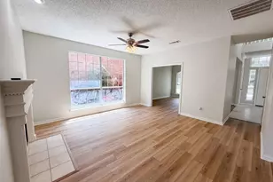 317 Riverwalk Ln, Irving, TX 75063 - Photo 10