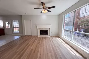 317 Riverwalk Ln, Irving, TX 75063 - Photo 8