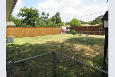 413 Marilu Street, Richardson, TX 75080 - Photo 8