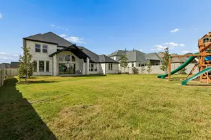 1908 Breezy Brk Ln, Argyle, TX 76226 - Photo 36