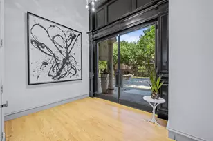 2206 Boll St, Dallas, TX 75204 - Photo 2