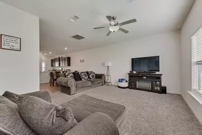 964 American Flyer Boulevard, Fort Worth, TX 76108 - Photo 8