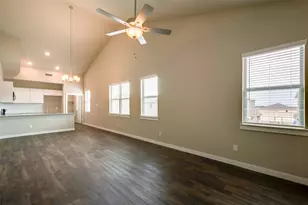 623 Harvest Moon Dr, Venus, TX 76084 - Photo 4