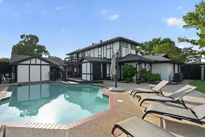 1946 Sussex Drive, Carrollton, TX 75007 - Photo 32