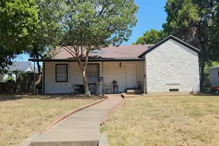318 MacArthur Blvd, Grand Prairie, TX 75050 - Photo 16