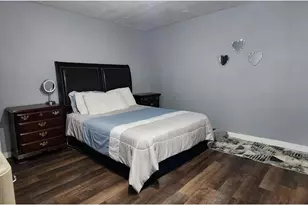 318 MacArthur Blvd, Grand Prairie, TX 75050 - Photo 10