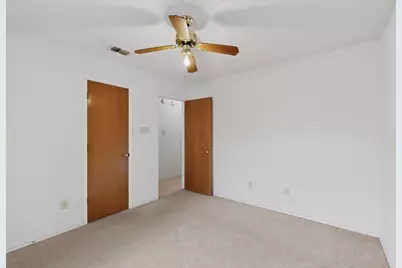 7517 Crosstimbers Lane, North Richland Hills, TX 76182 - Photo 20