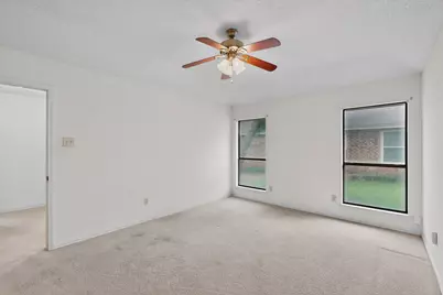 7517 Crosstimbers Lane, North Richland Hills, TX 76182 - Photo 14