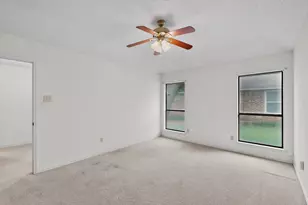 7517 Crosstimbers Ln, North Richland Hills, TX 76182 - Photo 14