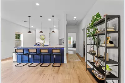 5404 Bourquin Street, Dallas, TX 75210 - Photo 12