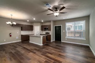 638 Fallow Dr, Venus, TX 76084 - Photo 2