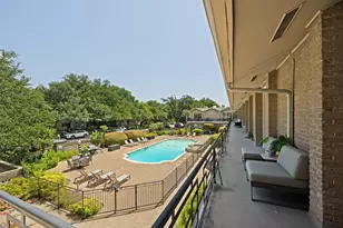6318 Bandera Ave, Dallas, TX 75225 - Photo 16
