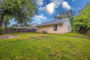 2001 Century Dr, Waco, TX 76712 - Photo 26