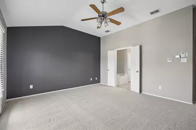 2126 McParland Court, Carrollton, TX 75006 - Photo 32