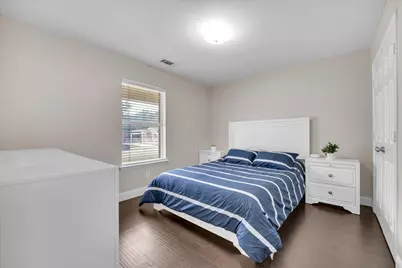 115 E Cason Street, Irving, TX 75061 - Photo 20