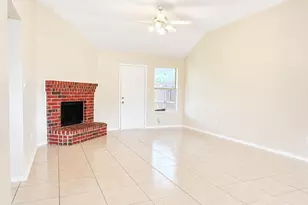 6212 Brookhaven Trail, Arlington, TX 76001 - Photo 2