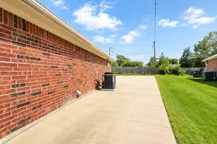 6212 Brookhaven Trail, Arlington, TX 76001 - Photo 18