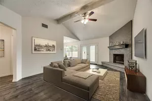 2110 Mistletoe Ave, Fort Worth, TX 76110 - Photo 4