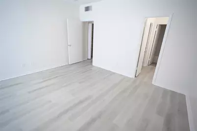 4403 Bellaire Drive S #222S, Fort Worth, TX 76109 - Photo 12