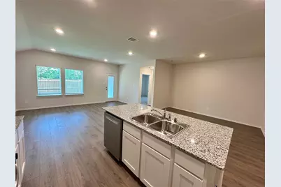 3310 Catamount Drive, Sherman, TX 75090 - Photo 6