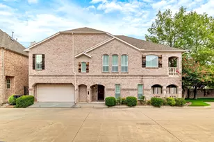 18130 Frankford Lakes Cir, Dallas, TX 75252 - Photo 2