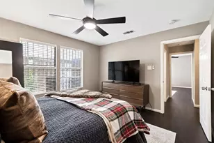 1130 S Montreal Ave, Dallas, TX 75208 - Photo 12