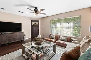 1130 S Montreal Ave, Dallas, TX 75208 - Photo 4