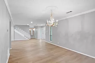 6815 Lyre Ln, Dallas, TX 75214 - Photo 12