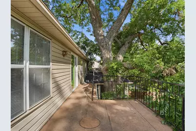 6815 Lyre Lane, Dallas, TX 75214 - Photo 36