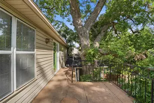 6815 Lyre Ln, Dallas, TX 75214 - Photo 36