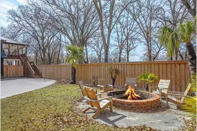 106 White Oak Drive, Mabank, TX 75156 - Photo 2