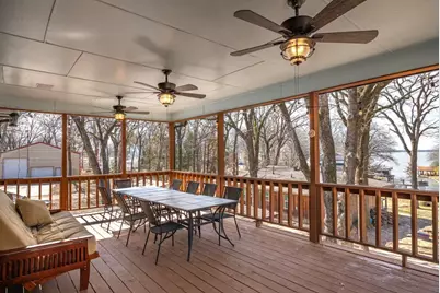 106 White Oak Drive, Mabank, TX 75156 - Photo 2