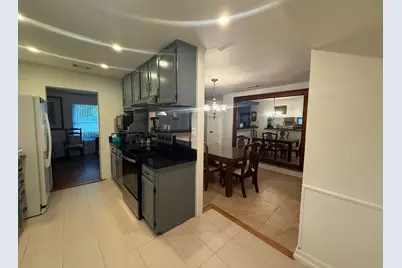 3526 W Rochelle Road, Irving, TX 75062 - Photo 8