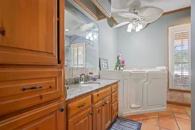 564 Sam Bass Road, McGregor, TX 76657 - Photo 16