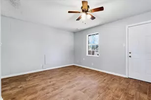 332 Ruth St, Denton, TX 76205 - Photo 12