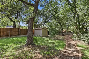 332 Ruth St, Denton, TX 76205 - Photo 26