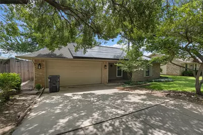 2509 Smouldering Wood Drive, Arlington, TX 76016 - Photo 2